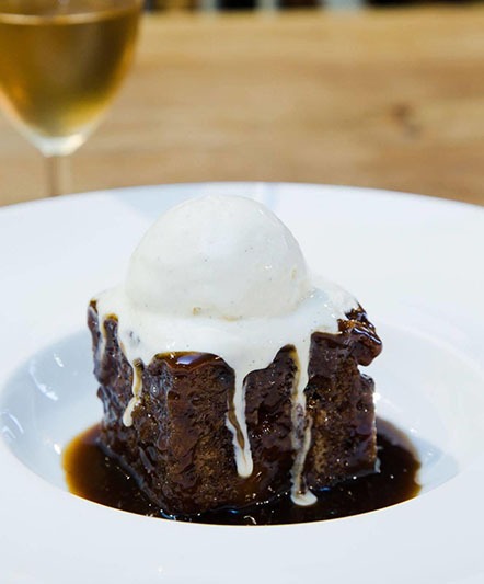 sticky-toffee-pudding.jpeg